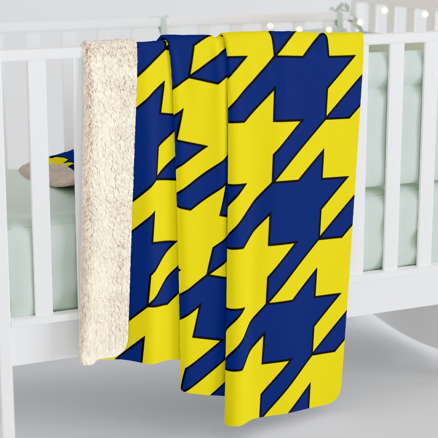 Curacao Retro Houndstooth Blanket Throw