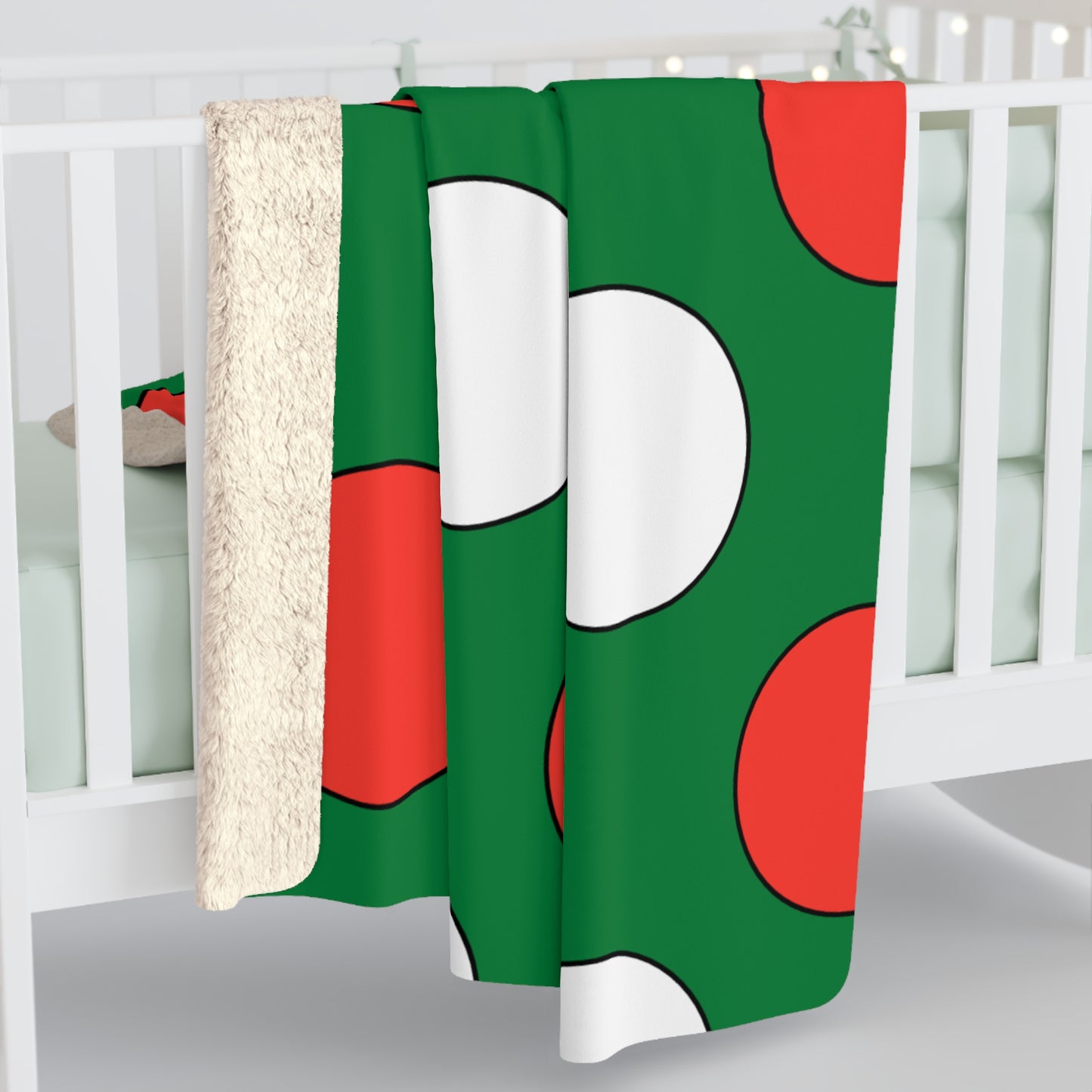 Madagascar Retro Polka Dots Blanket Throw