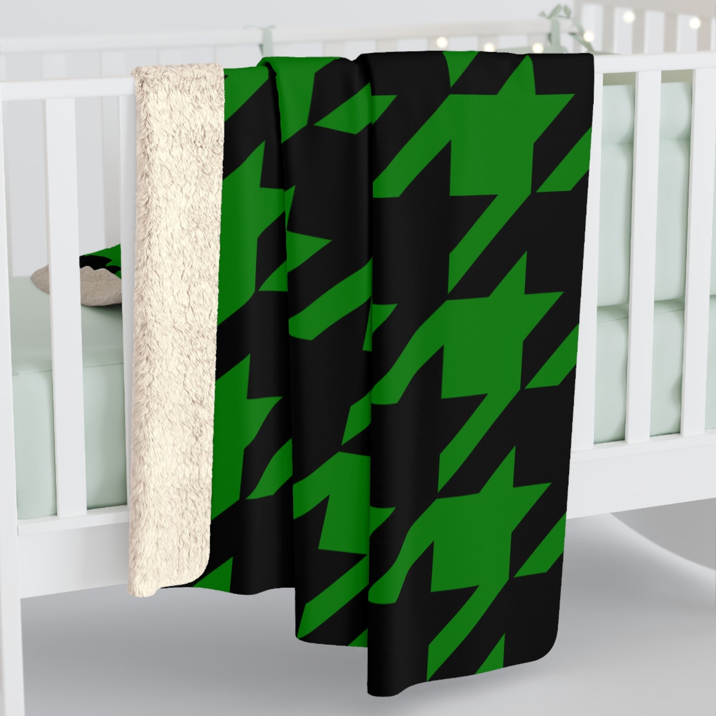 Green, Black Retro Houndstooth Blanket Throw