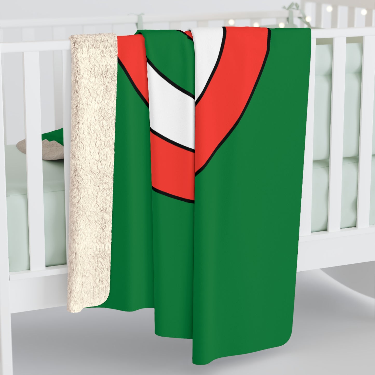 Madagascar Retro Target Blanket Throw