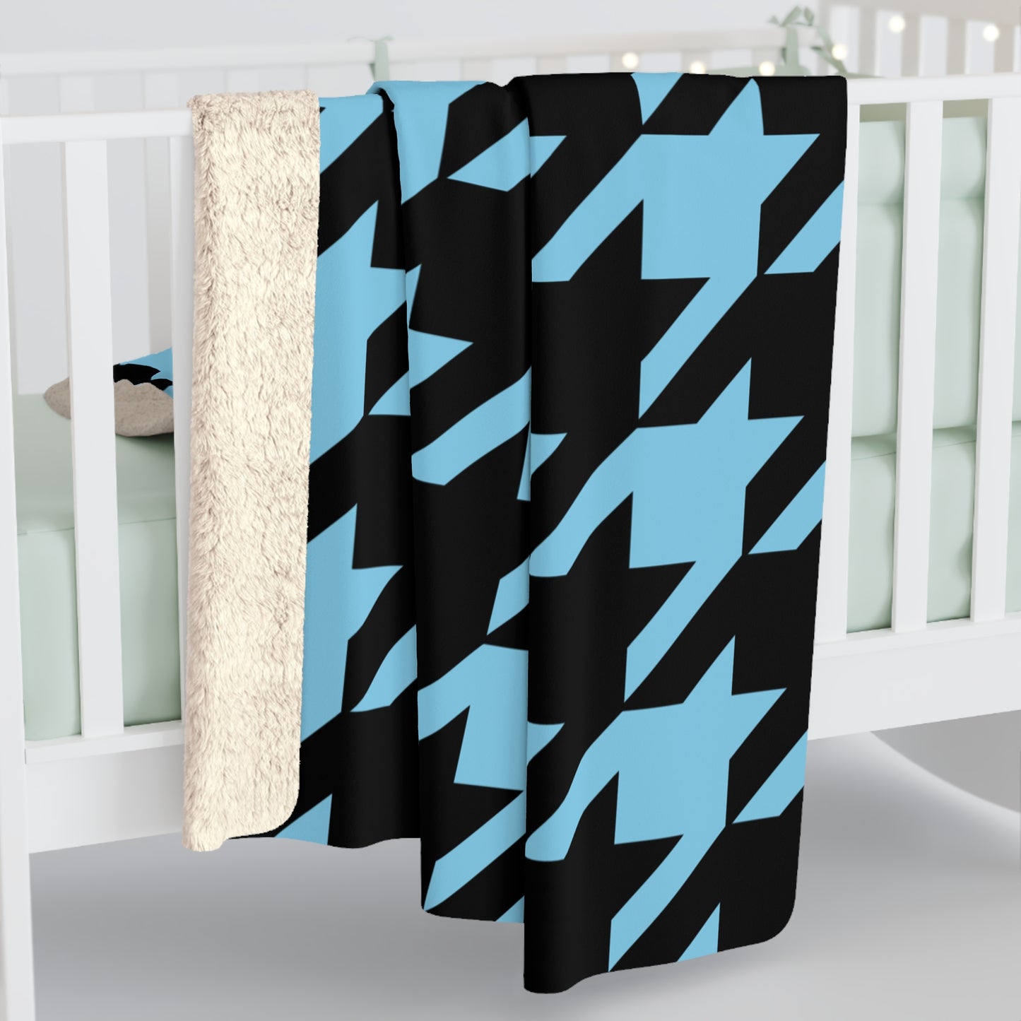 Sky Blue, Black Retro Houndstooth Blanket Throw
