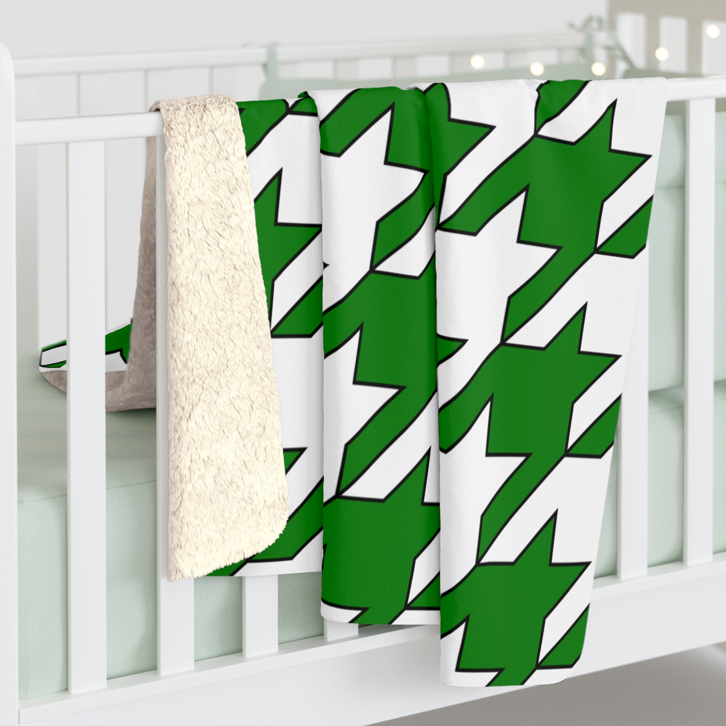 Green, White Retro Houndstooth Blanket Throw