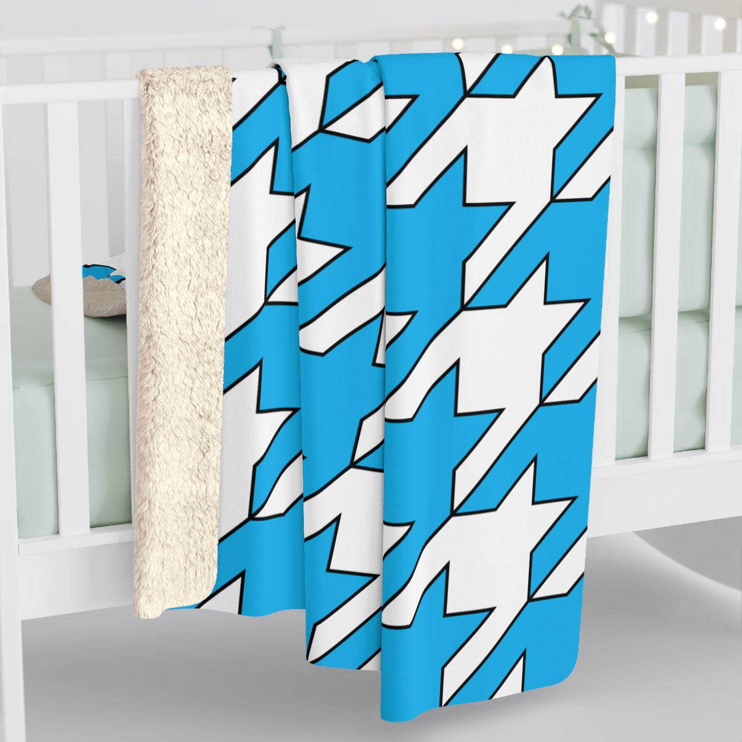San Marino Retro Houndstooth Blanket Throw