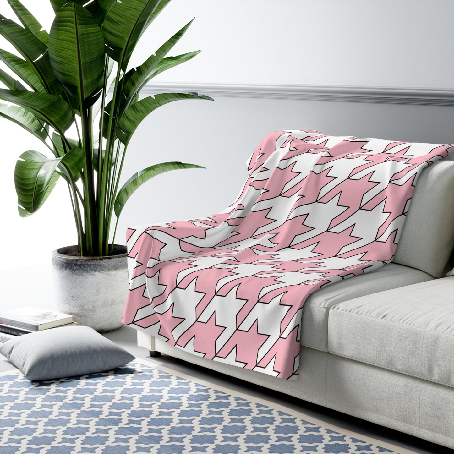Pink, White Retro Houndstooth Blanket Throw