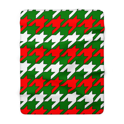 Green, White, Red Retro Houndstooth Blanket Throw
