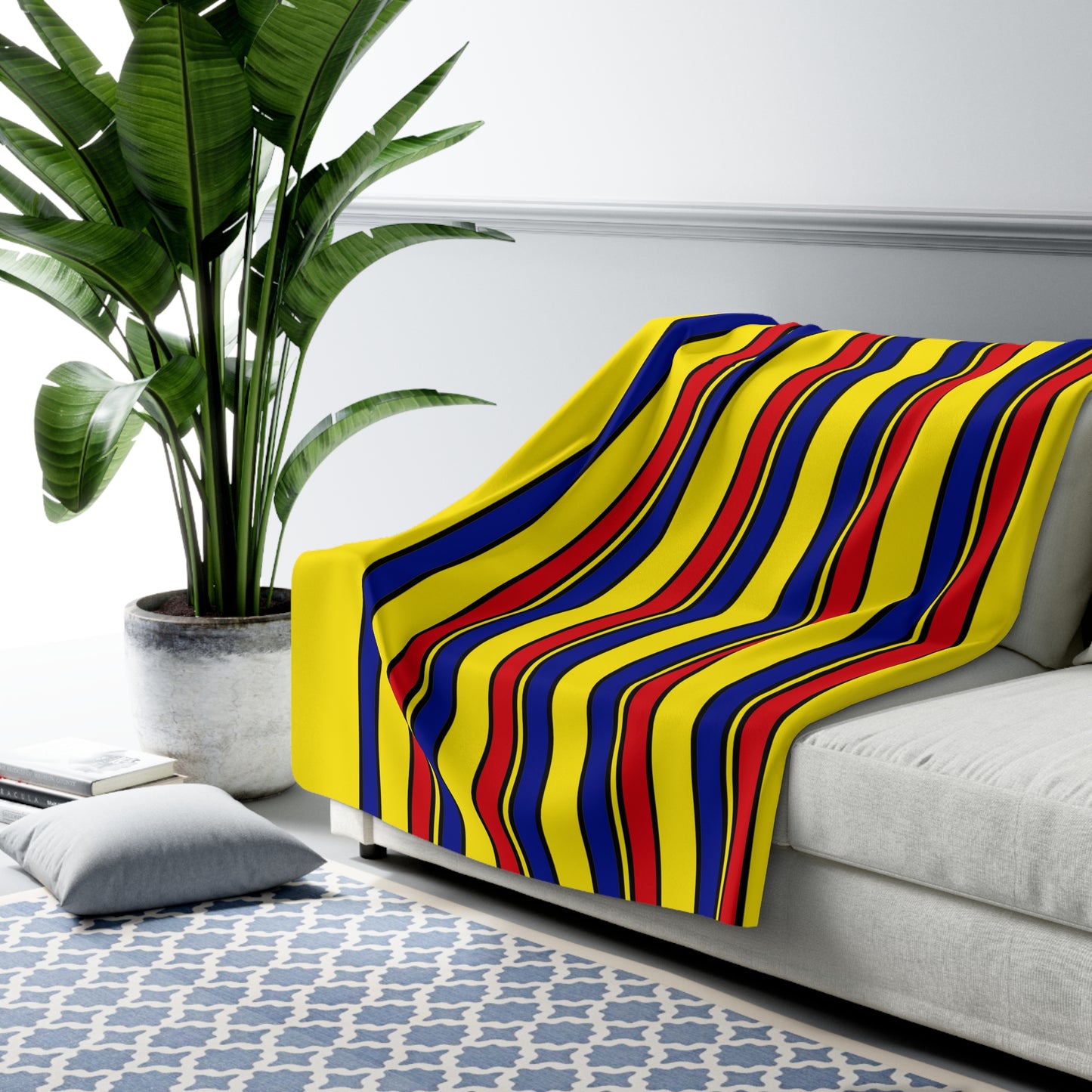 Colombia Retro Stripes Blanket Throw