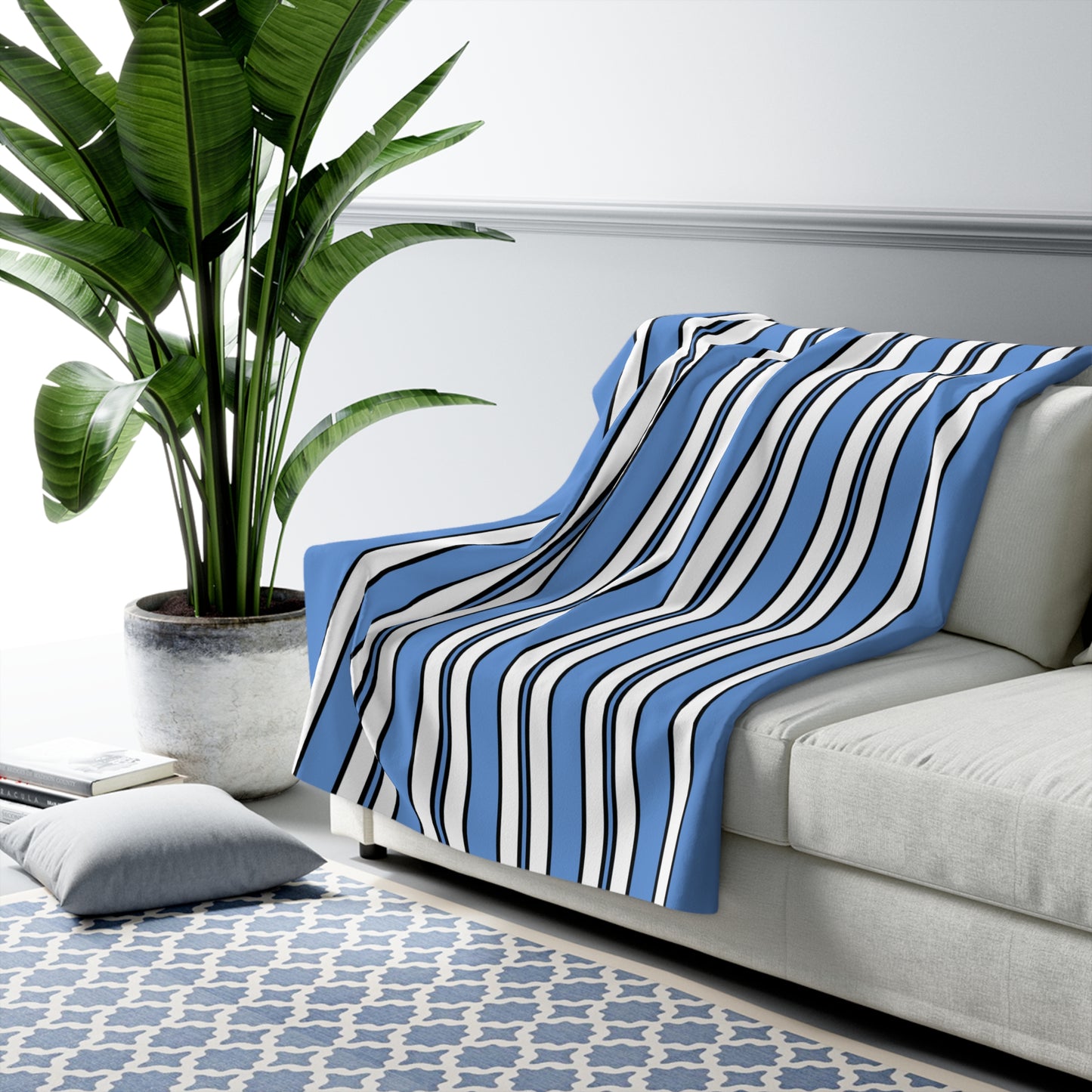 Micronesia Retro Stripes Blanket Throw