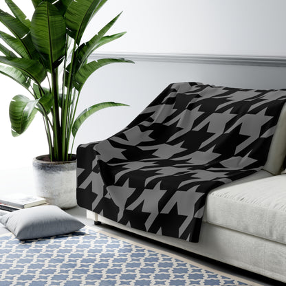 Grey, Black Retro Houndstooth Blanket Throw