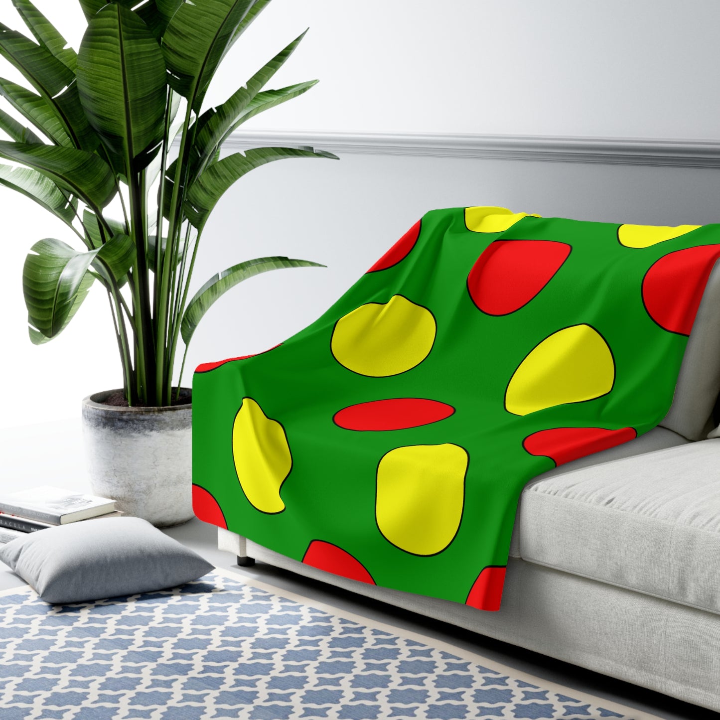 Guinea Retro Polka Dots Blanket Throw