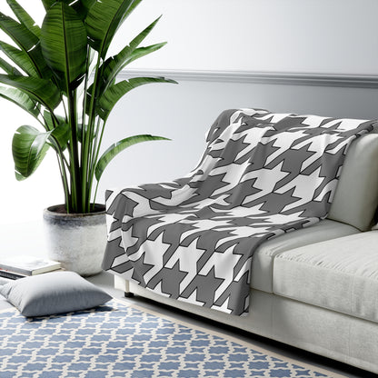 Grey, White Retro Houndstooth Blanket Throw