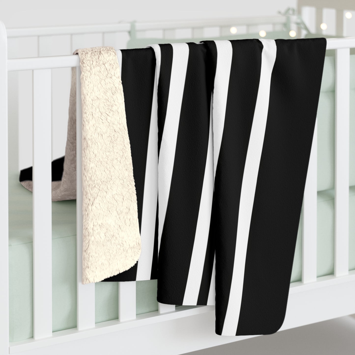 Black, White Retro Stripes Blanket Throw
