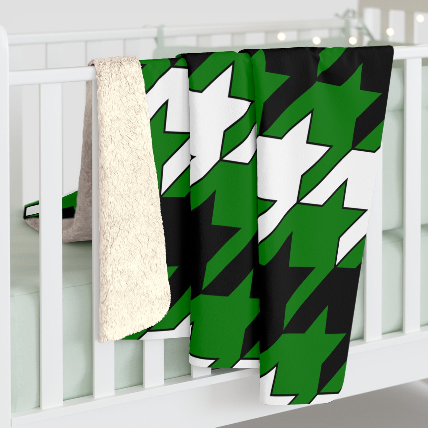Green, Black, White Retro Houndstooth Blanket Throw