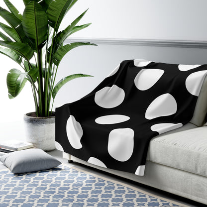 Black, White Retro Polka Dots Blanket Throw