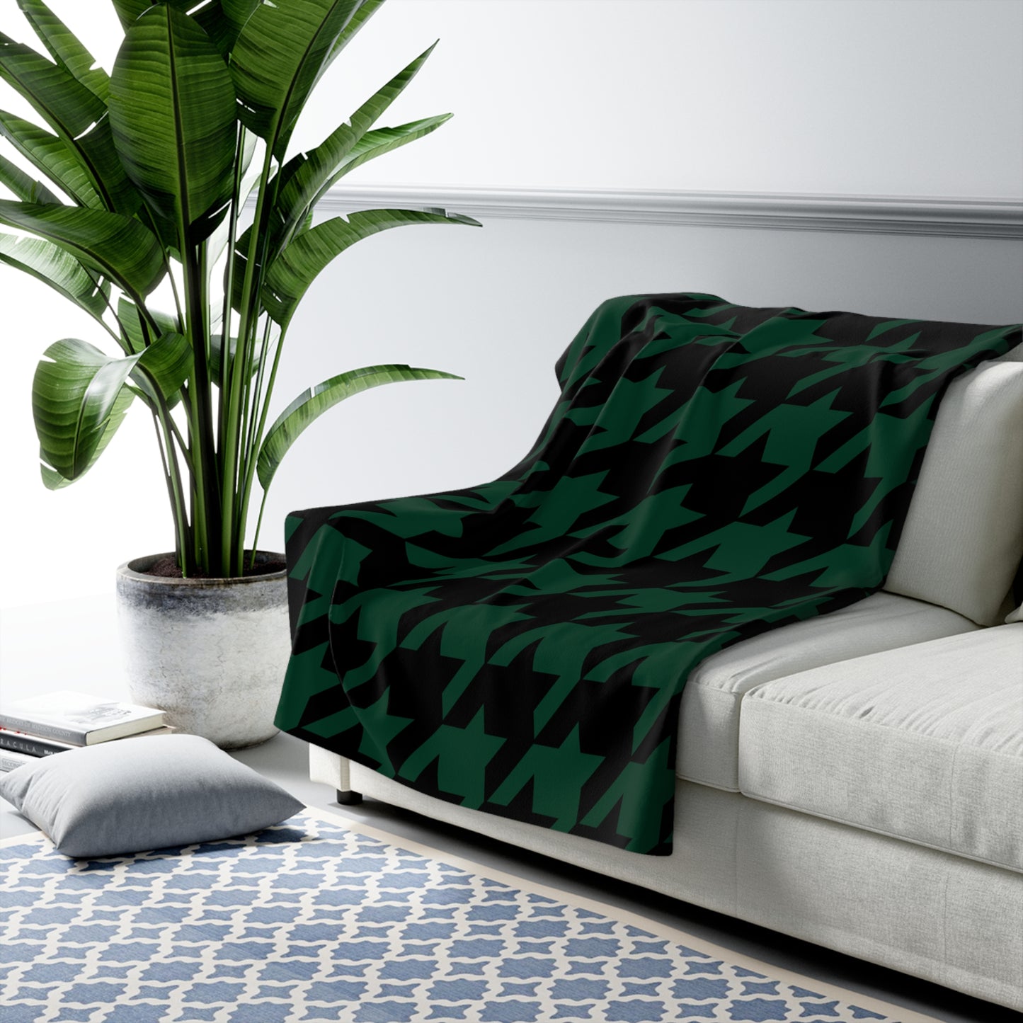 Dark Green, Black Retro Houndstooth Blanket Throw