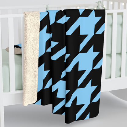 Light Blue, Black Retro Houndstooth Blanket Throw