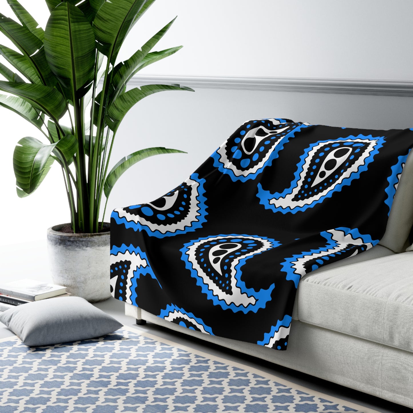 Estonia Retro Paisley Blanket Throw
