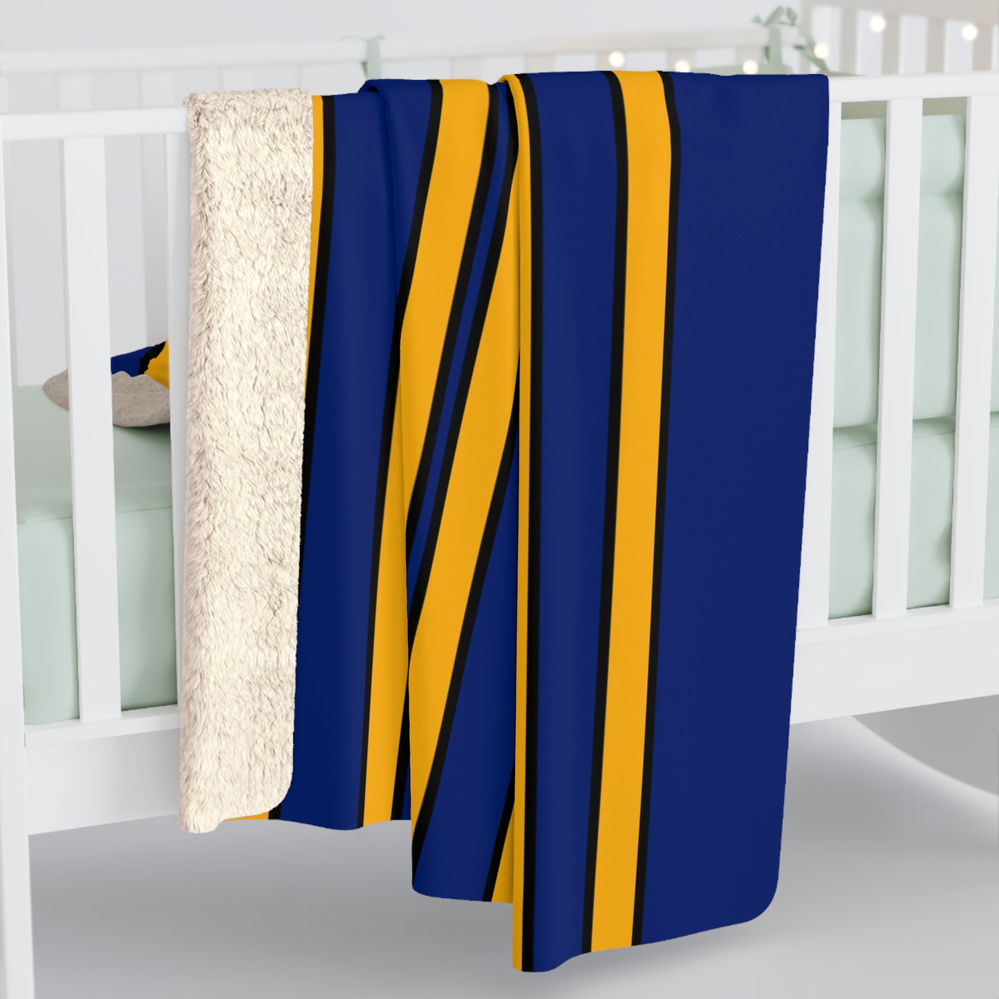 Nauru Retro Stripes Blanket Throw