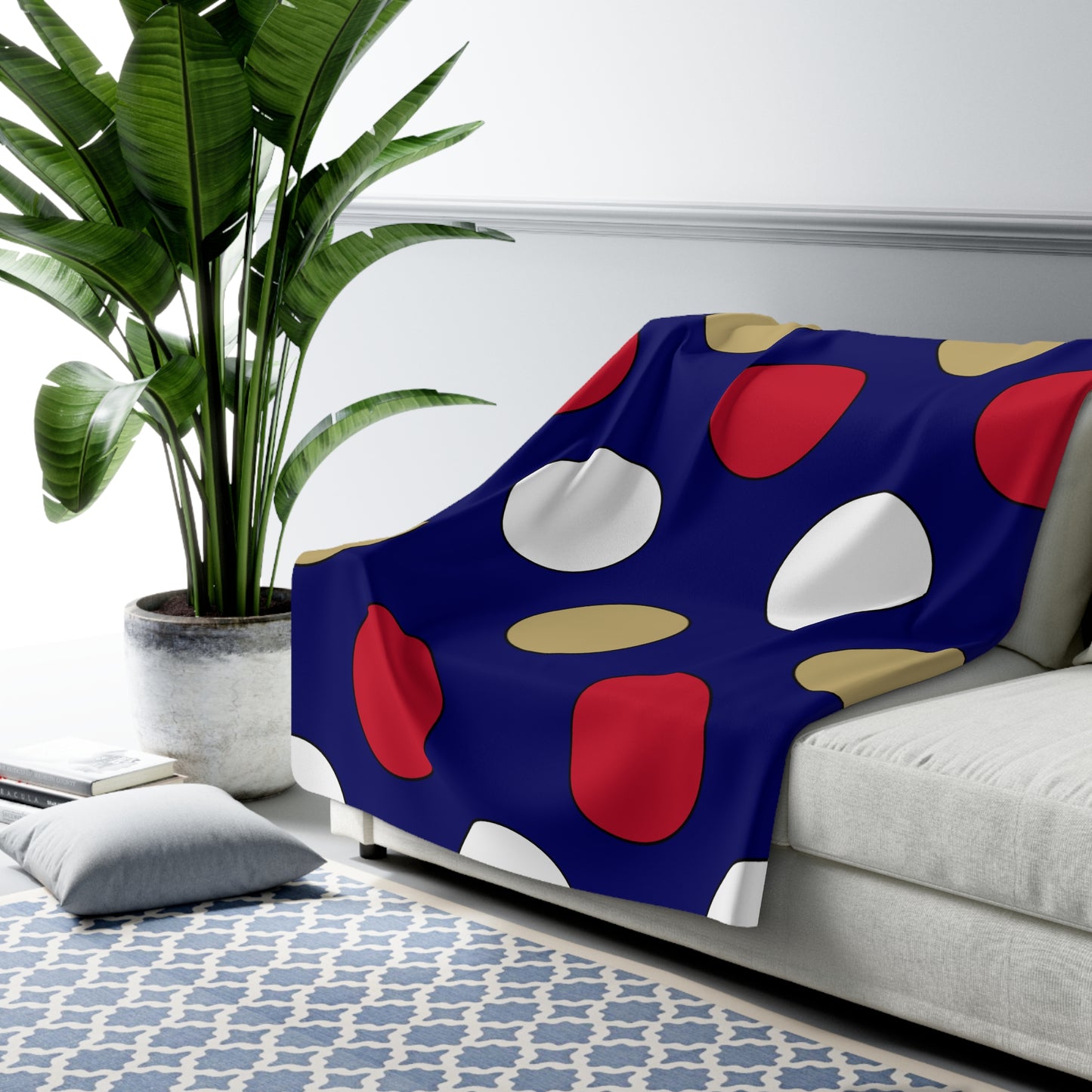 Saint Helena Retro Polka Dots Blanket Throw
