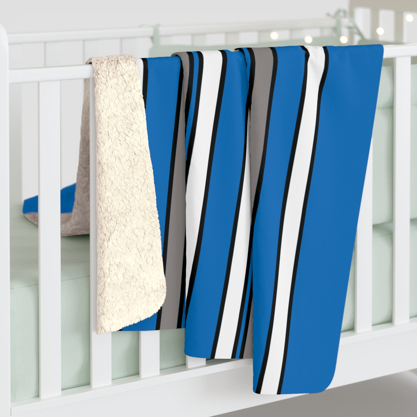 Northern Mariana Islands Retro Stripes Blanket Throw