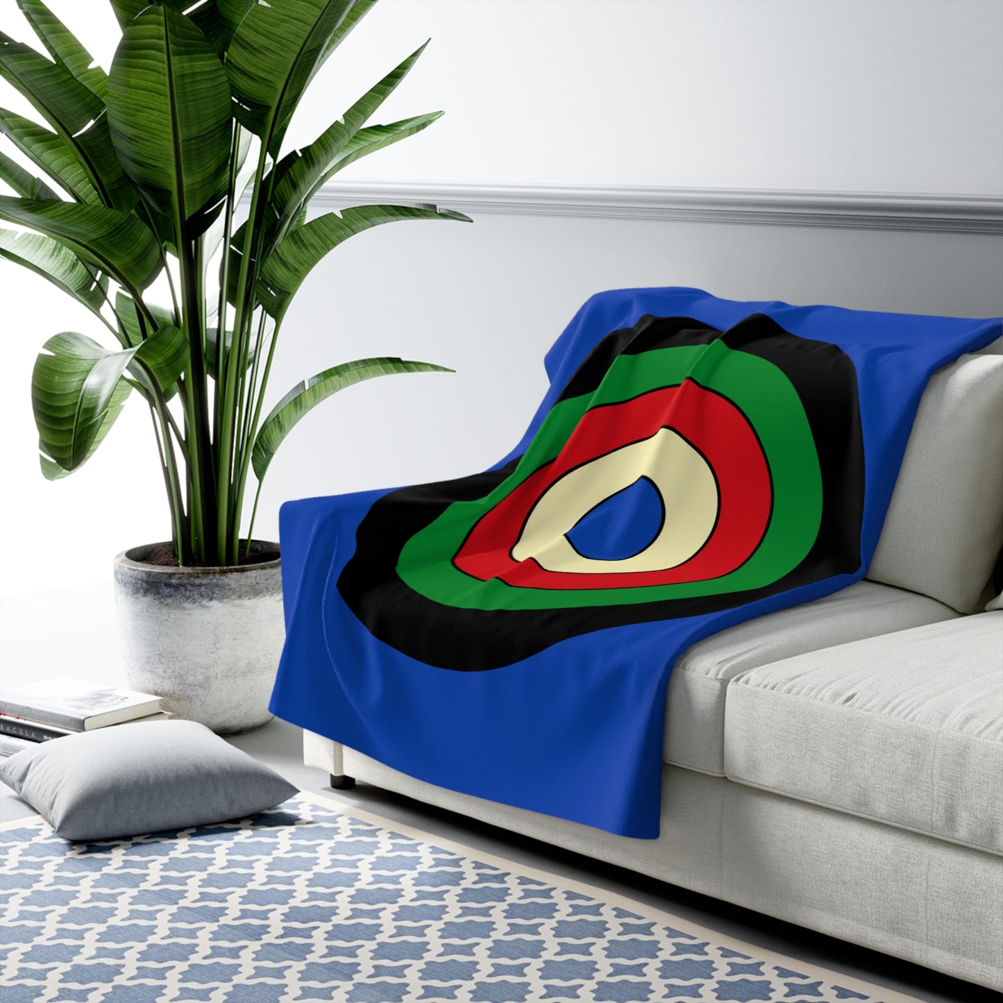 South Sudan Retro Target Blanket Throw