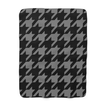 Grey, Black Retro Houndstooth Blanket Throw