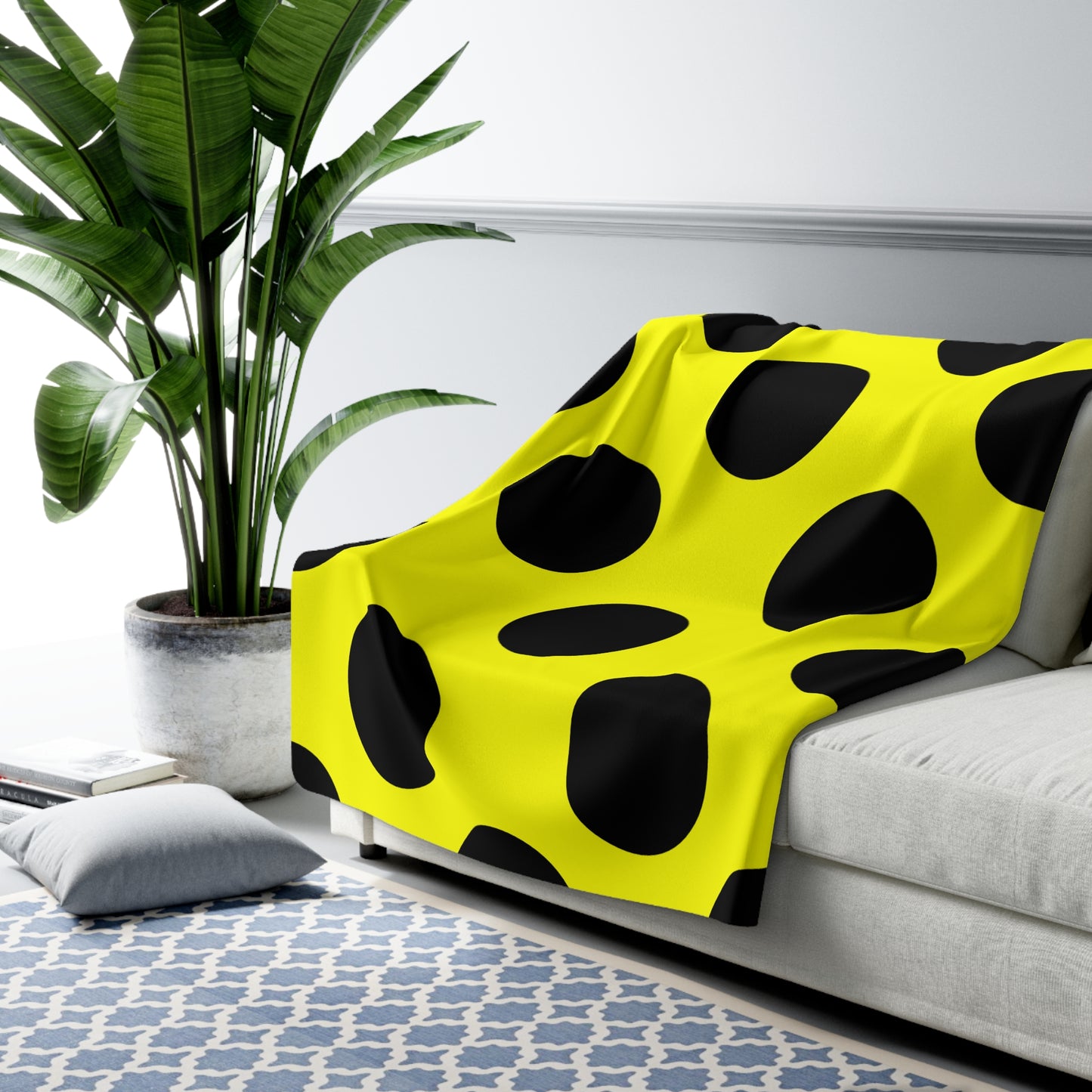 Yellow, Black Retro Polka Dots Blanket Throw