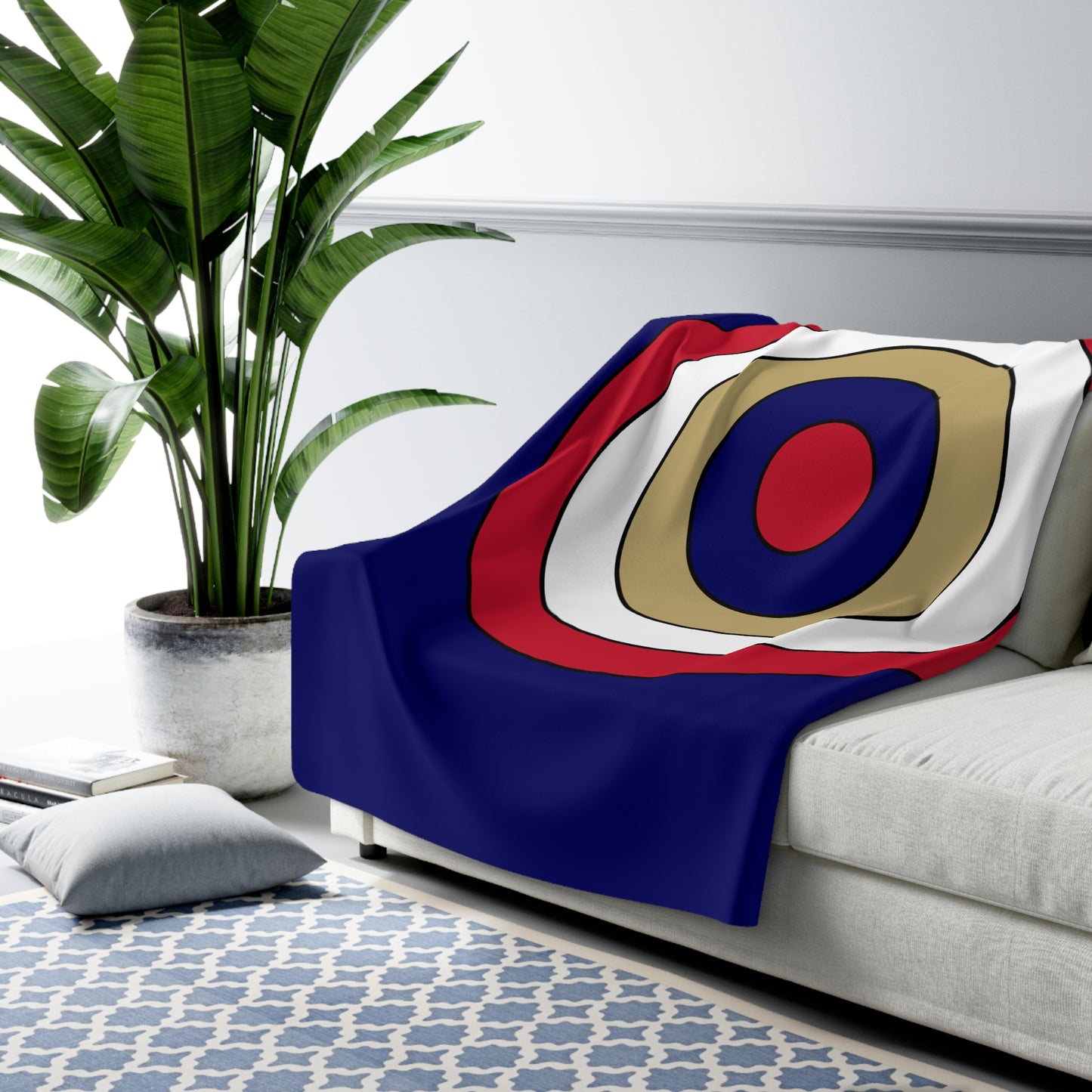 Saint Helena Retro Target Blanket Throw