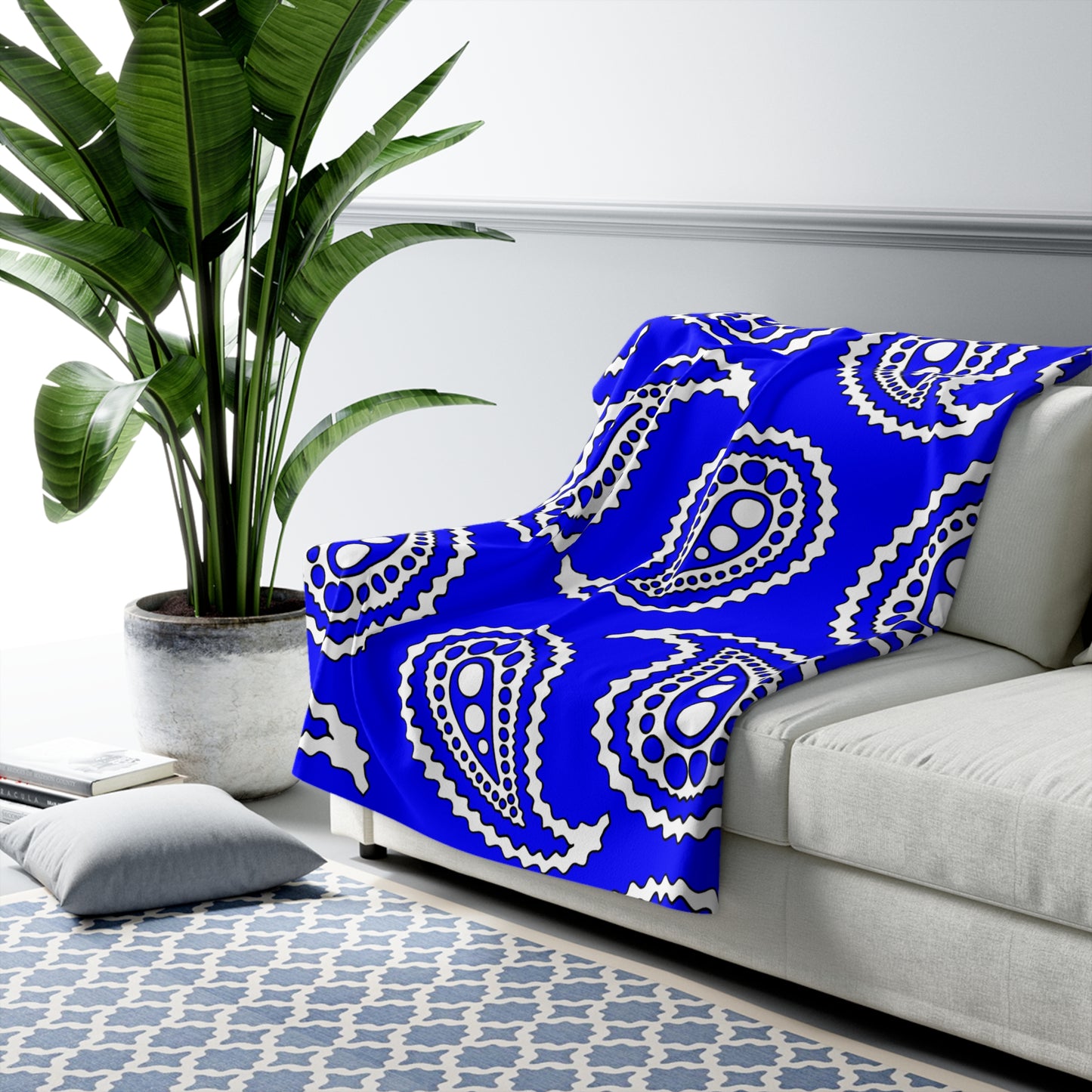 Blue, White Retro Paisley Blanket Throw