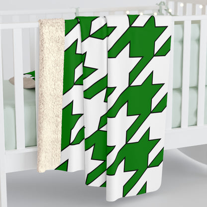 Green, White Retro Houndstooth Blanket Throw