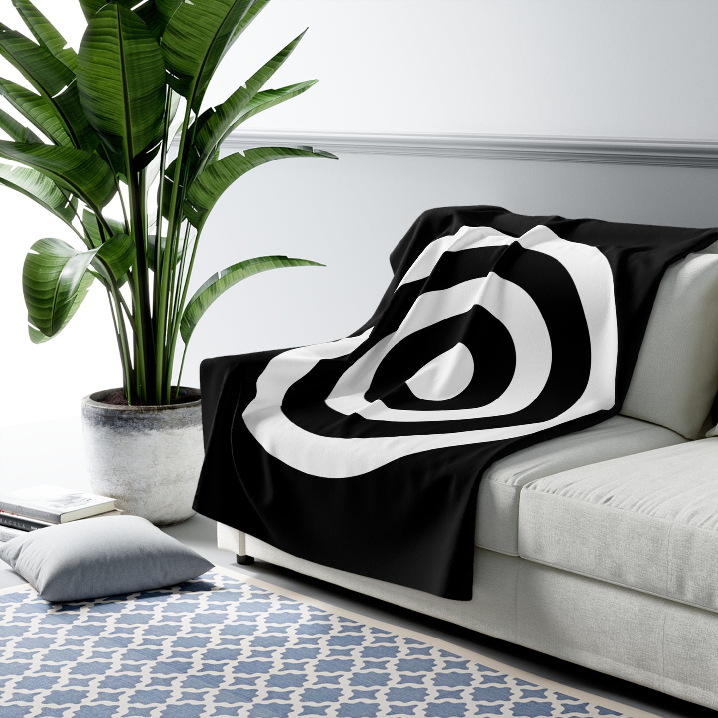 Black, White Retro Target Blanket Throw