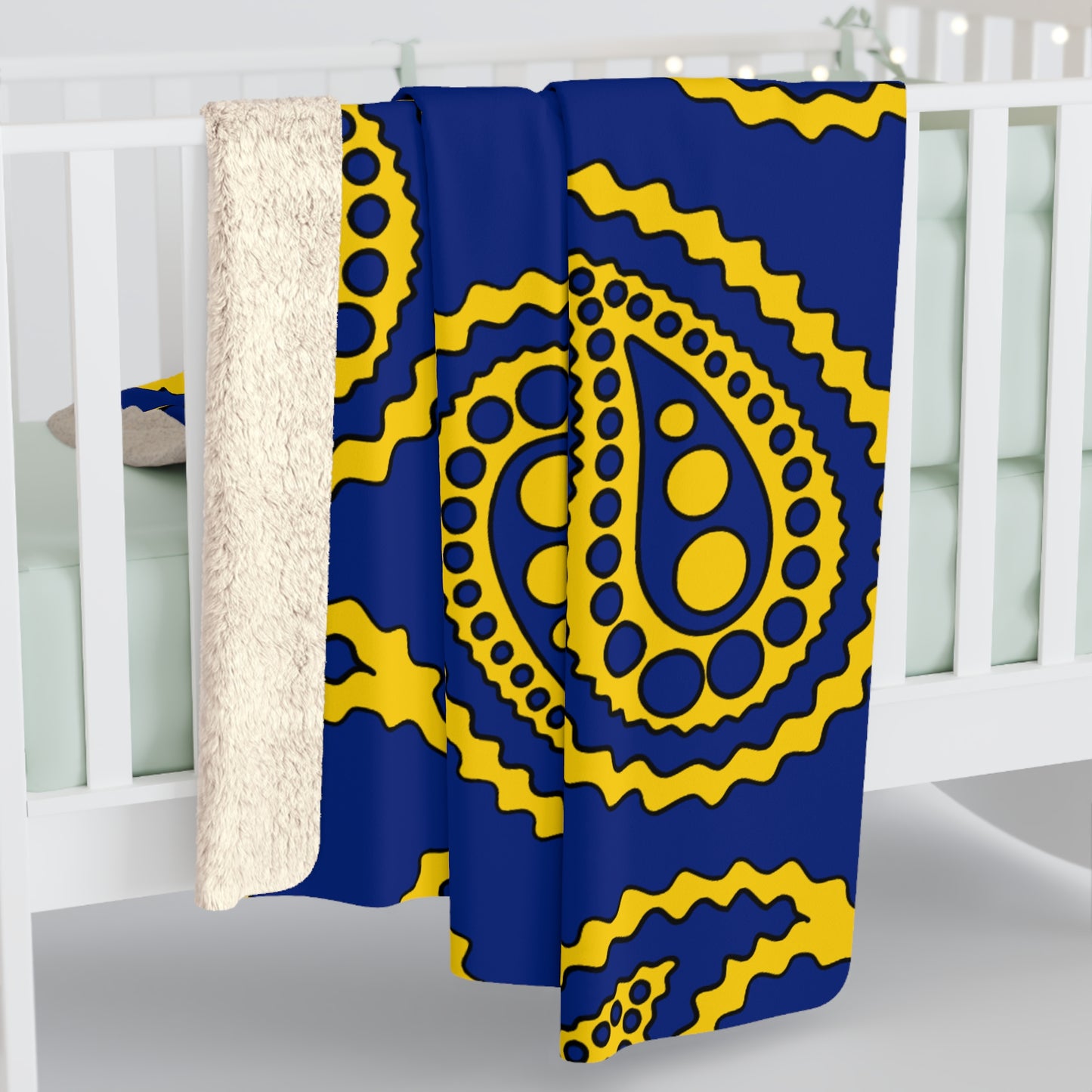 Tokelau Retro Paisley Blanket Throw