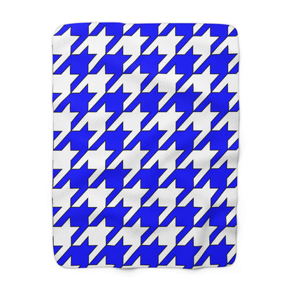 Blue, White Retro Houndstooth Blanket Throw
