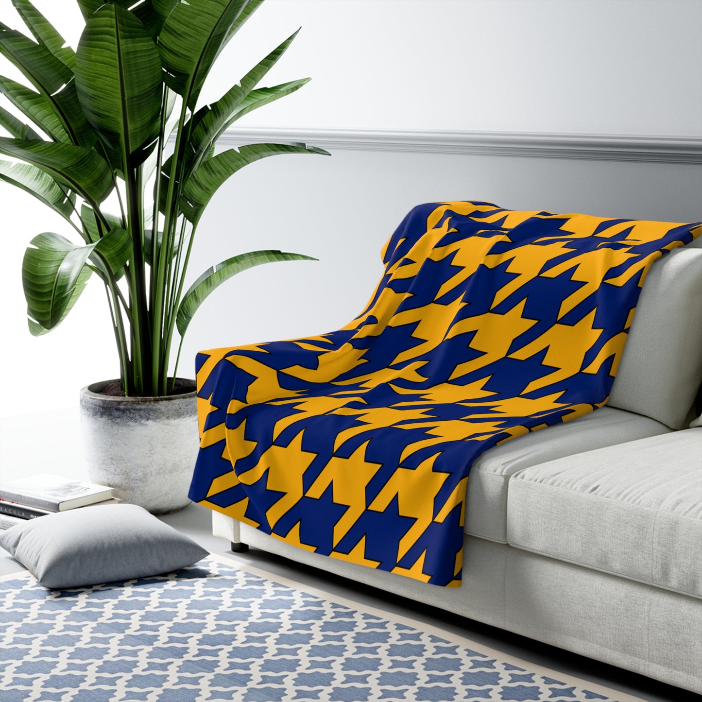 Nauru Retro Houndstooth Blanket Throw