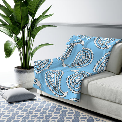 Light Blue, White Retro Paisley Blanket Throw