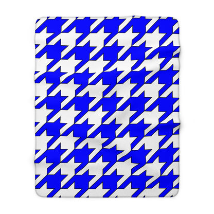Blue, White Retro Houndstooth Blanket Throw