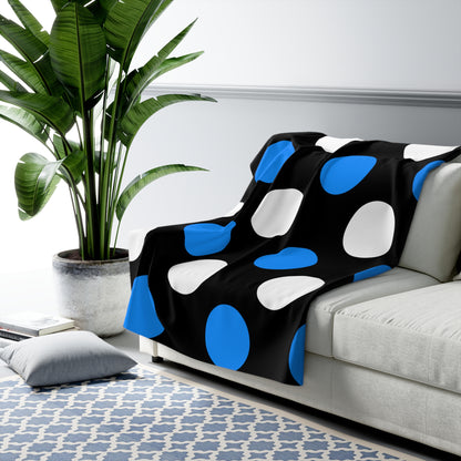 Estonia Retro Polka Dots Blanket Throw