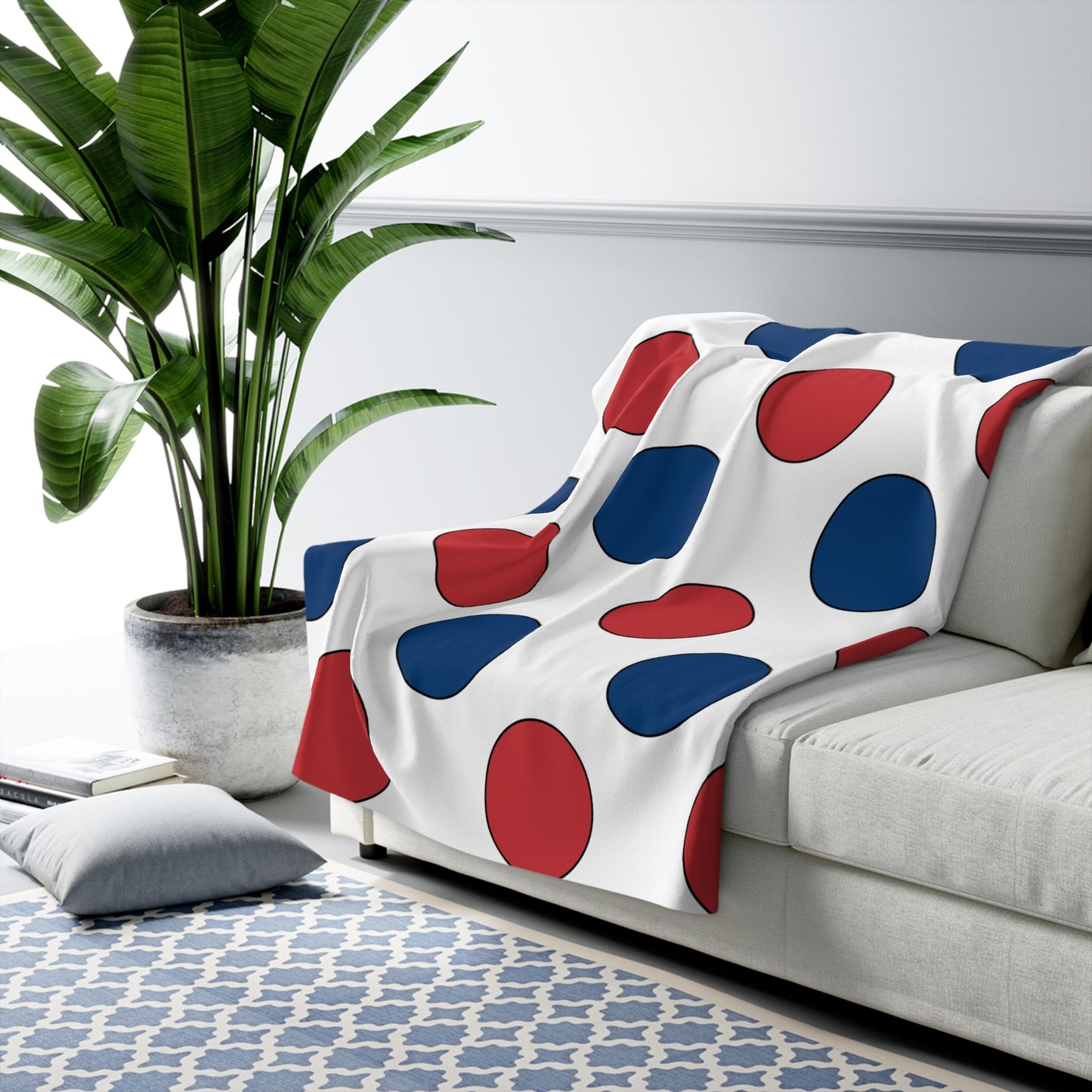 Serbia Retro Polka Dots Blanket Throw