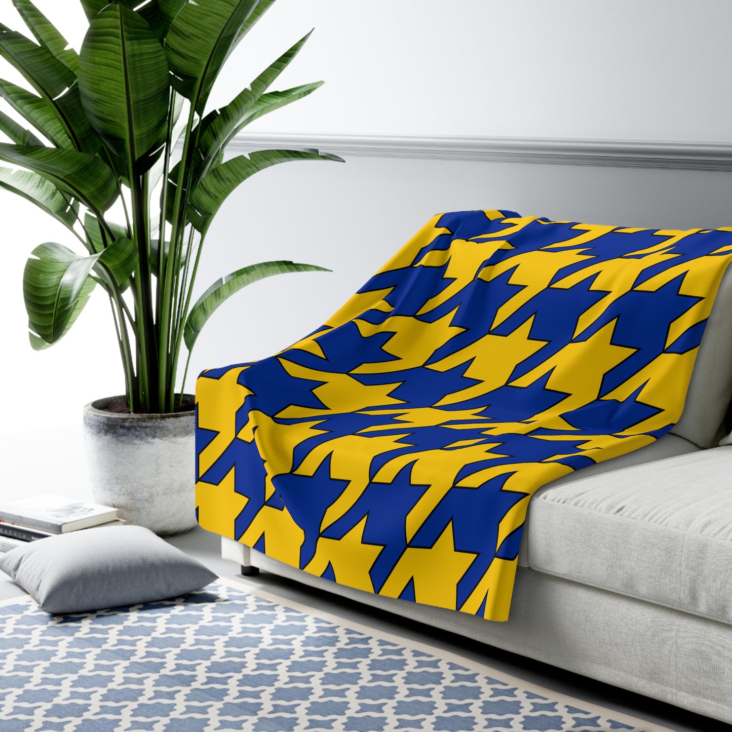 European Union Retro Houndstooth Blanket Throw