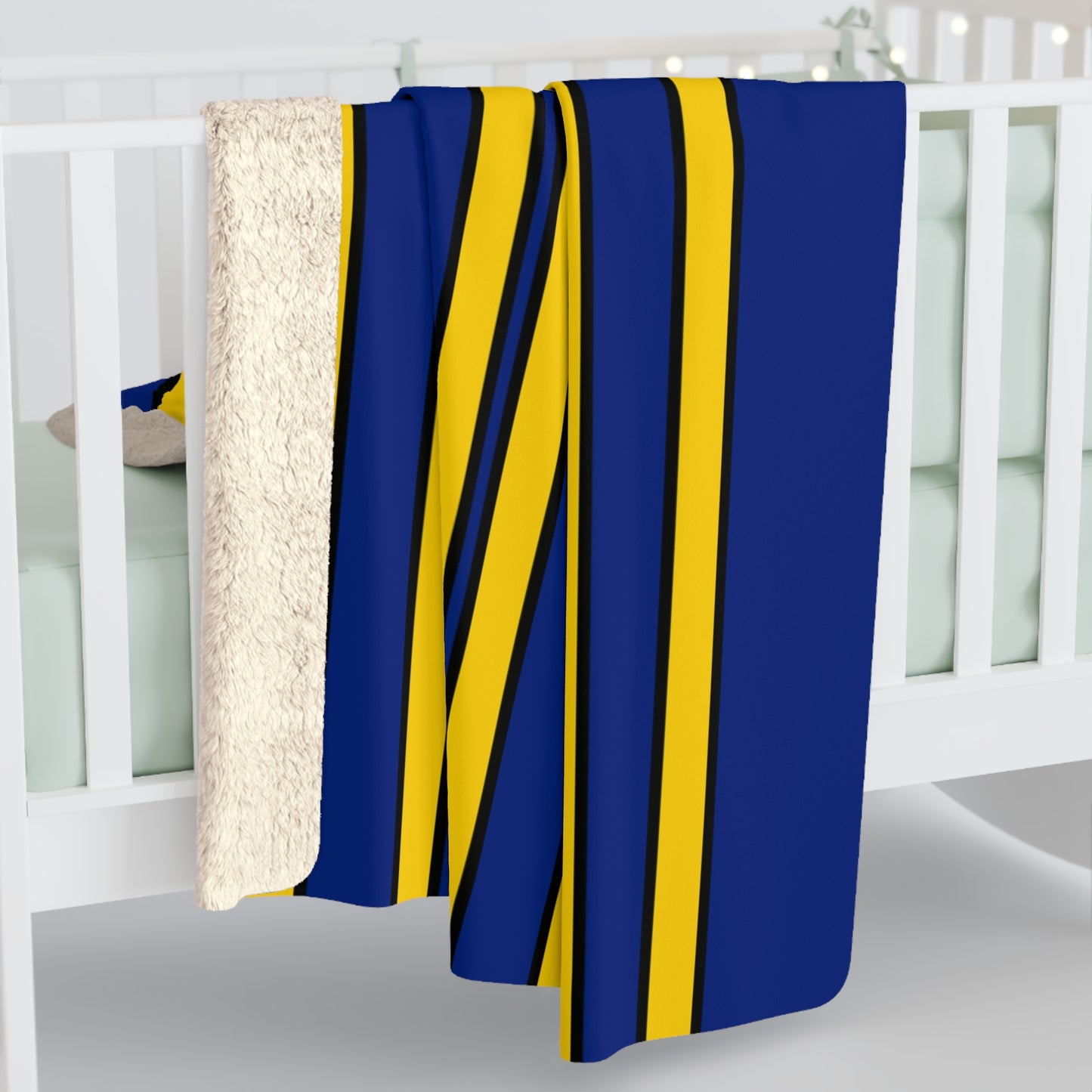 Tokelau Retro Stripes Blanket Throw