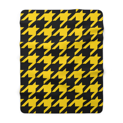 Gold, Black Retro Houndstooth Blanket Throw