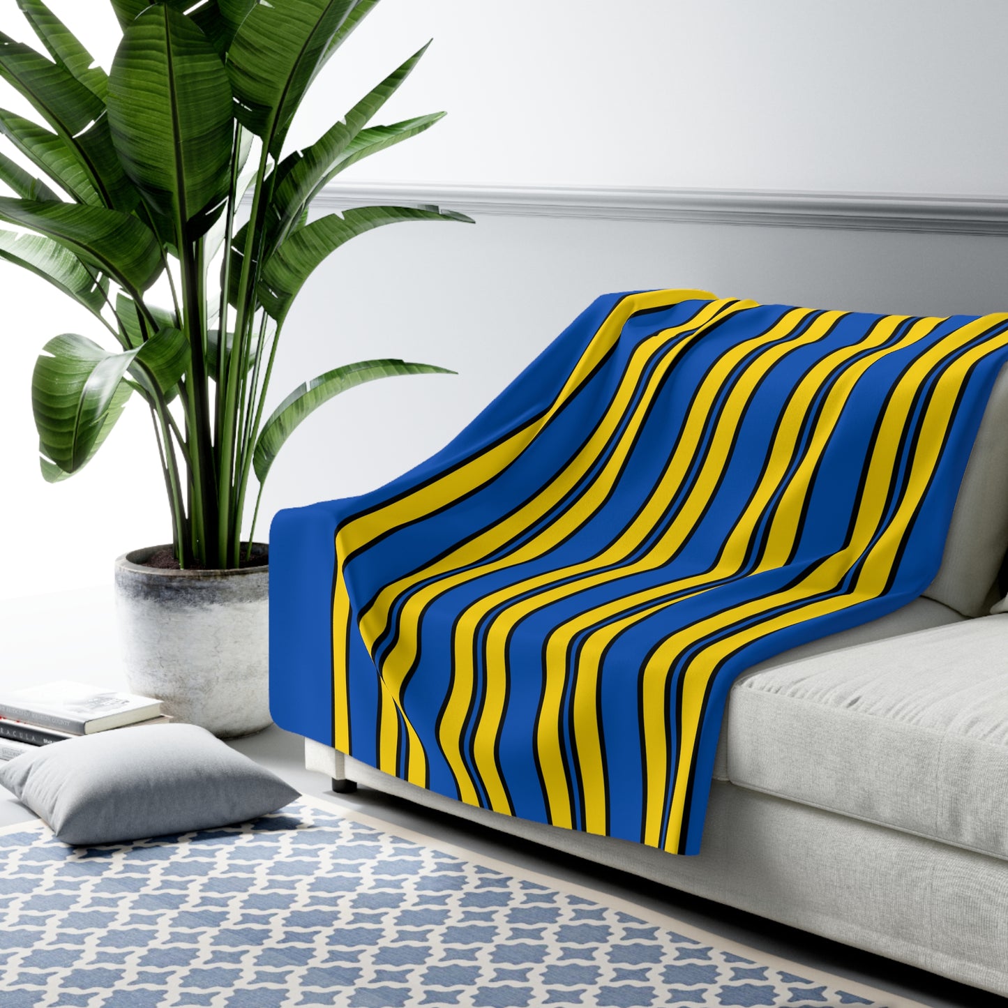 Ukraine Retro Stripes Blanket Throw