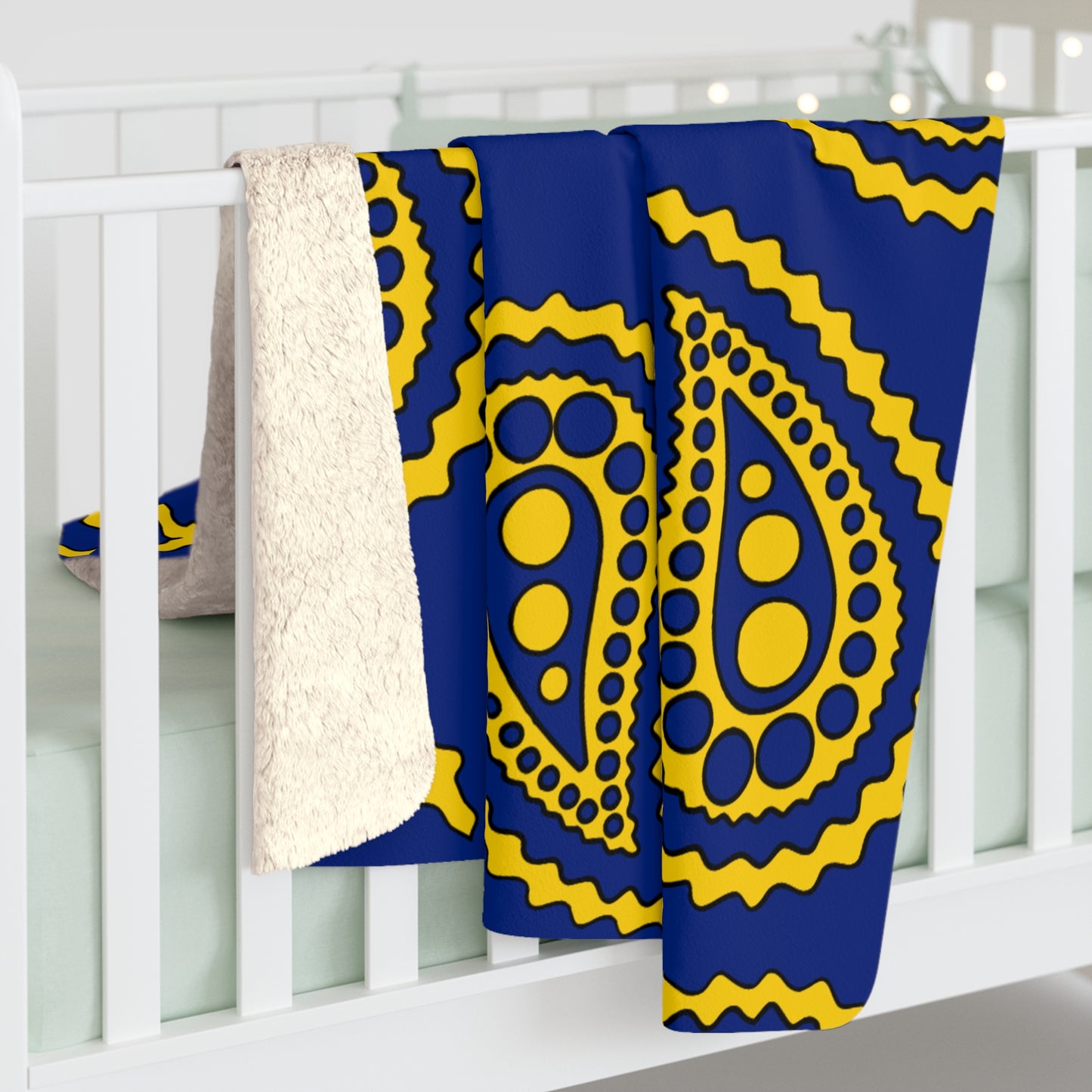 Tokelau Retro Paisley Blanket Throw