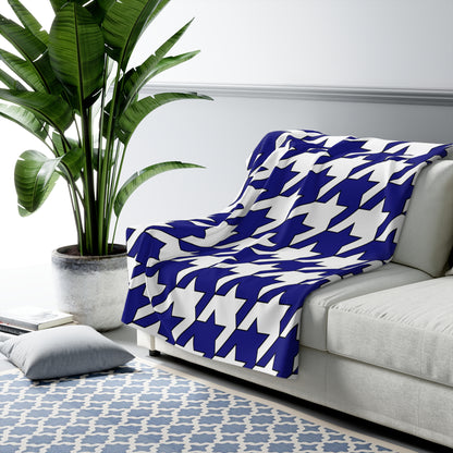Navy Blue, White Retro Houndstooth Blanket Throw