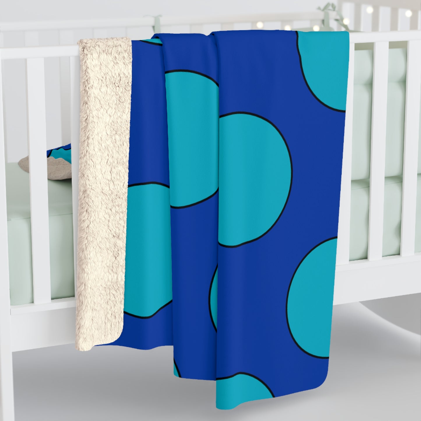 Pacific Islands Retro Polka Dots Blanket Throw