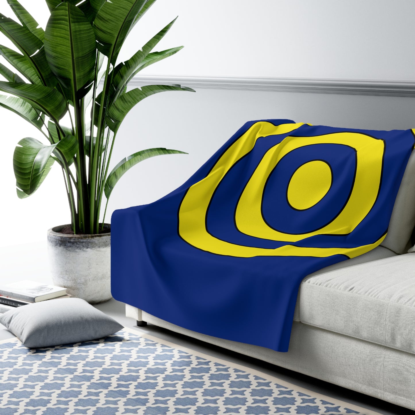 Curacao Retro Target Blanket Throw