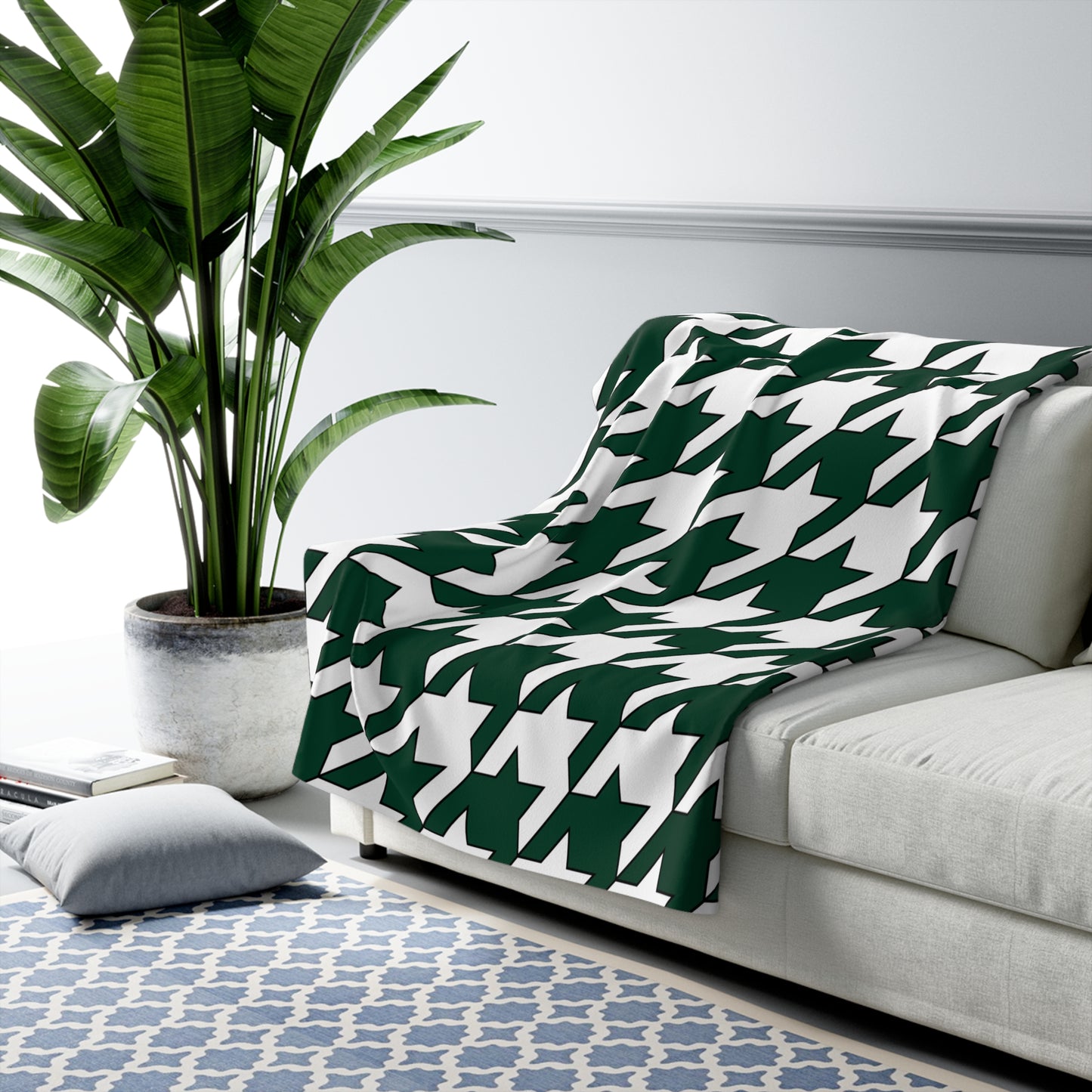 Dark Green, White Retro Houndstooth Blanket Throw