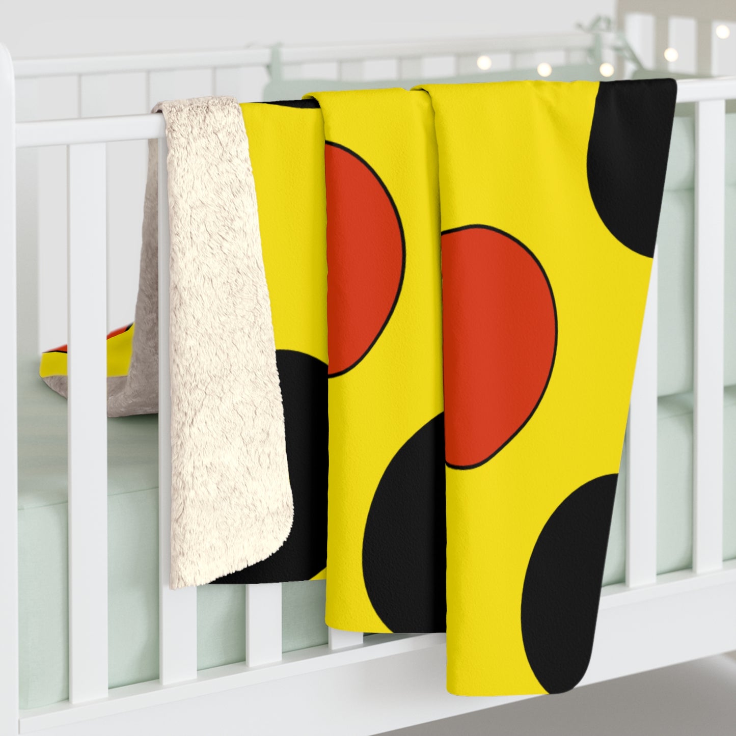 Uganda Retro Polka Dots Blanket Throw