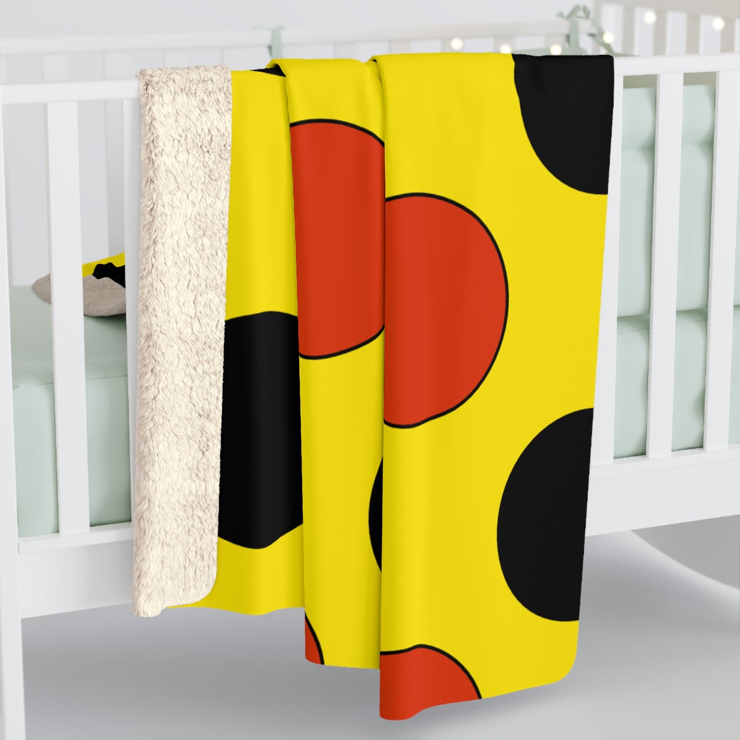 Uganda Retro Polka Dots Blanket Throw