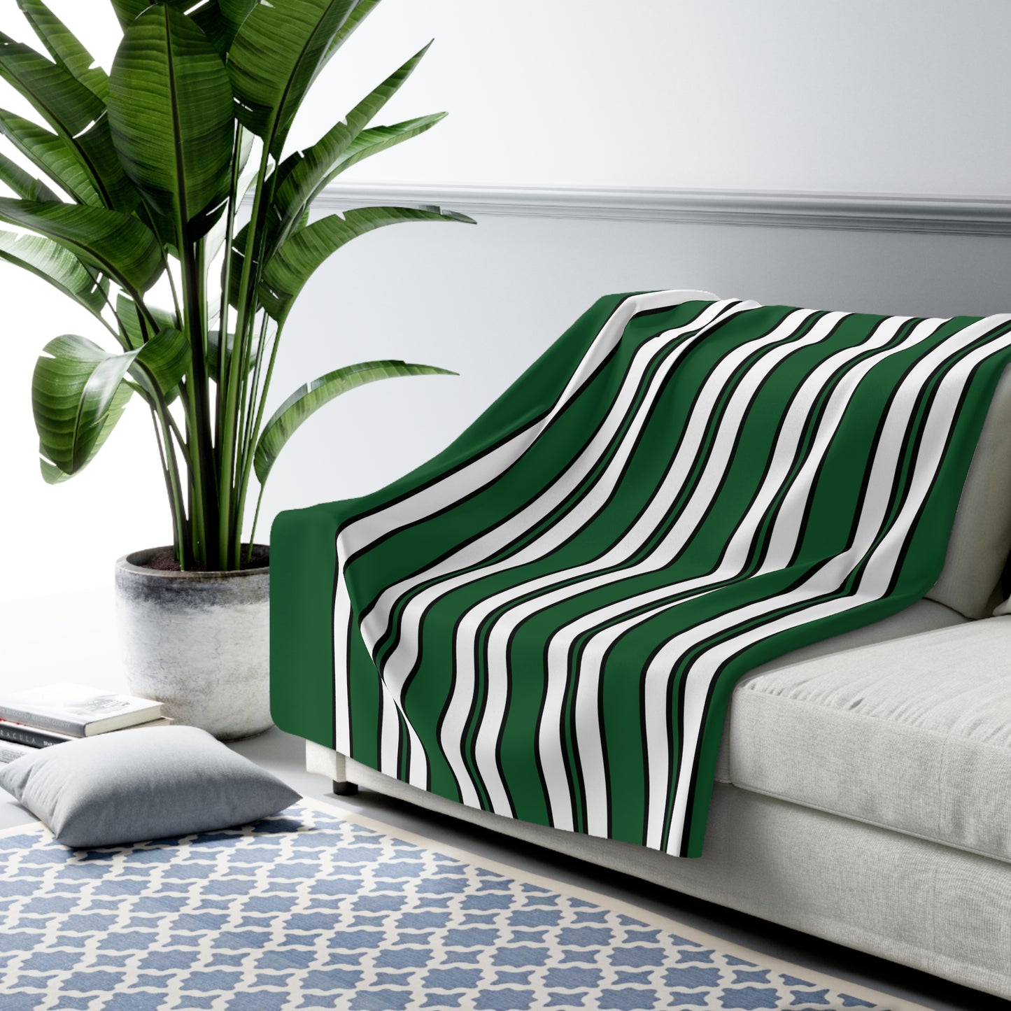 Saudi Arabia Retro Stripes Blanket Throw