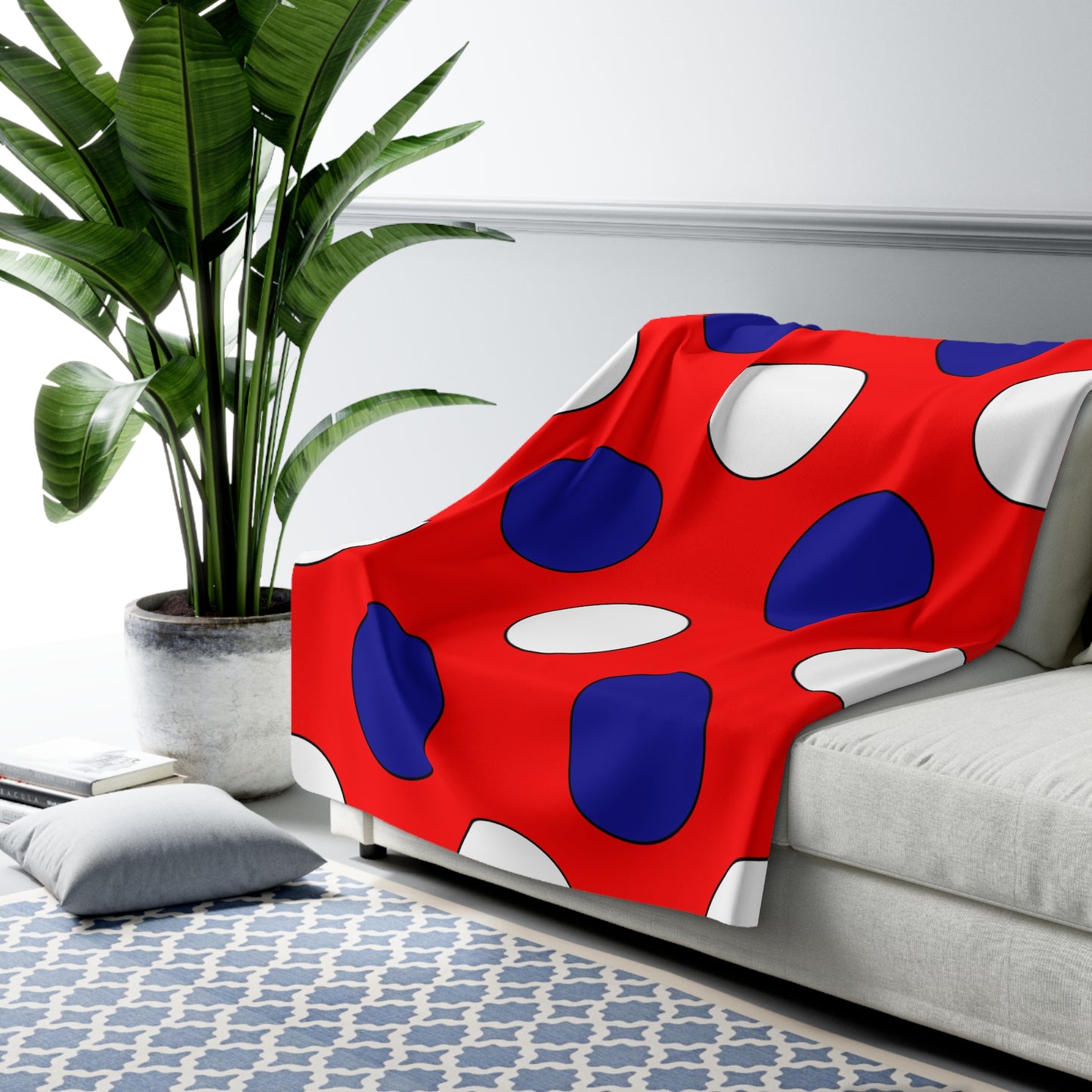 Croatia Retro Polka Dots Blanket Throw